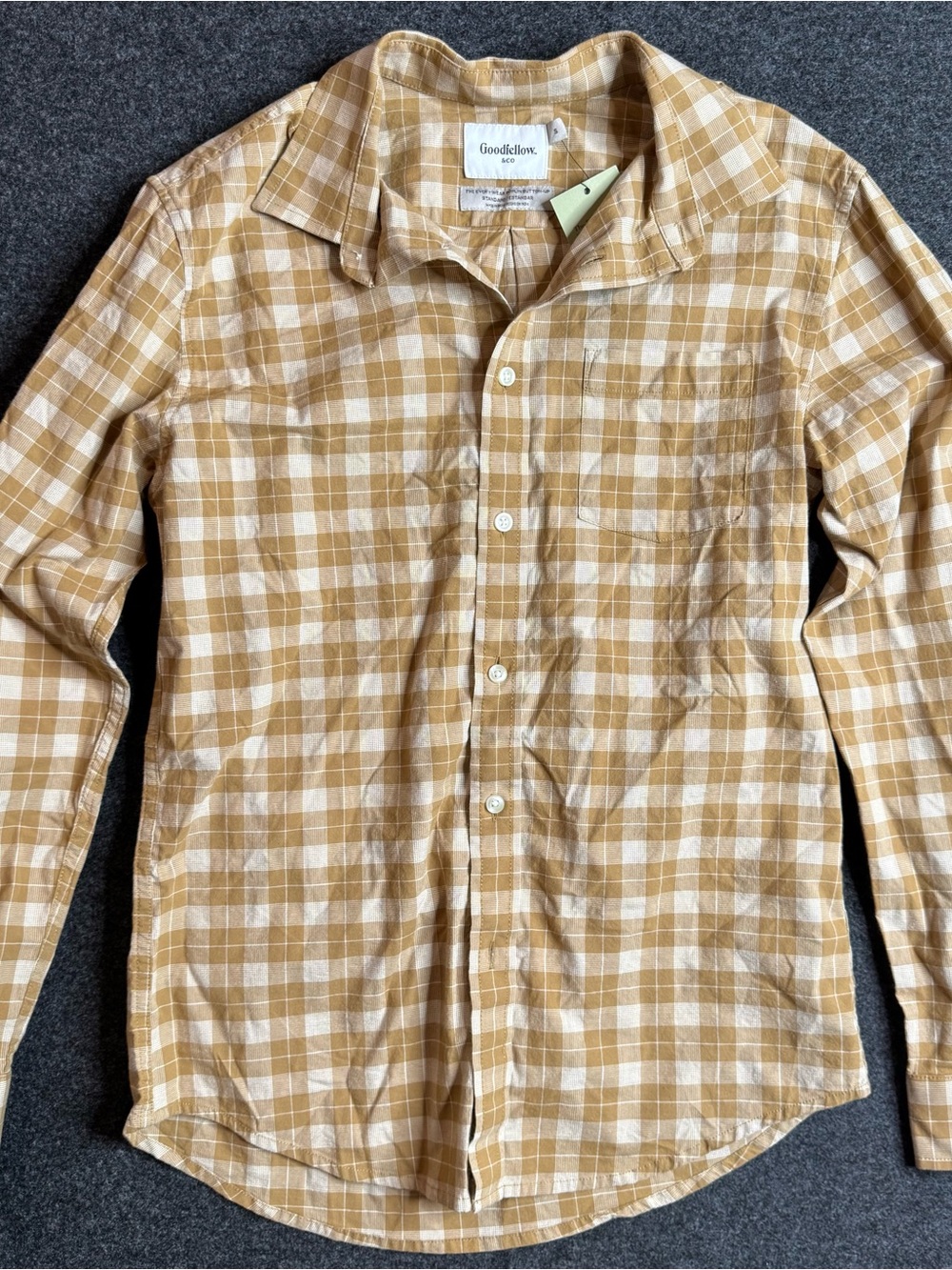 New small Target Men’s Mustard and White Plaid cotton Button-Down Shirt